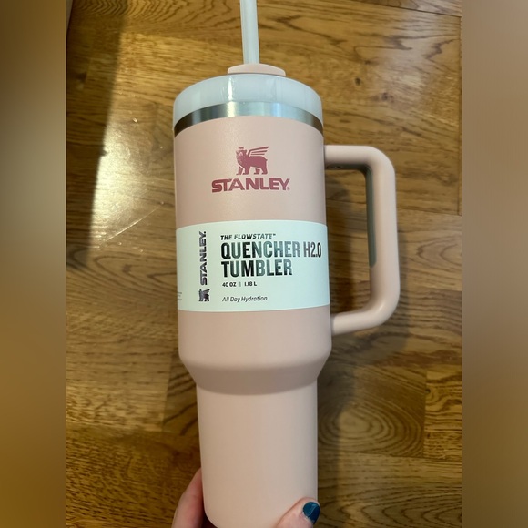 NEW IN BOX Stanley Quencher H2.O Flowstate Tumbler 40oz Pink Dusk - Picture 3 of 11